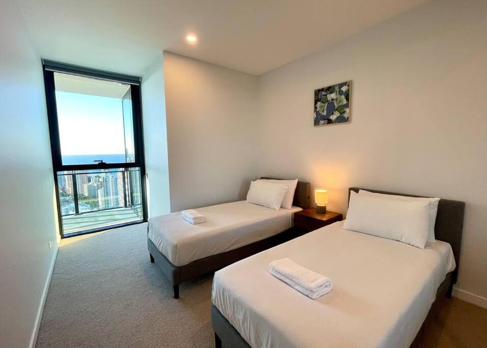 Apartmán Stunning Oceanview 2Br In The Heart Of Broadbeach 44F Gold Coast Exteriér fotografie
