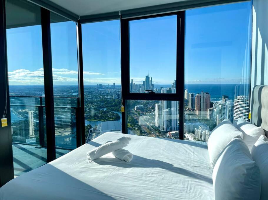 Apartmán Stunning Oceanview 2Br In The Heart Of Broadbeach 44F Gold Coast Exteriér fotografie